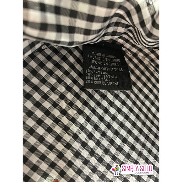 Urban Outfitters Womens Round Rattan Crossbody‎ Bag Gingham Liner Snap Boho S - Picture 8 of 9